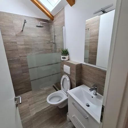 Apartman Bracera Primosten Exterior photo