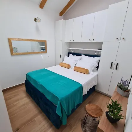 Apartman Bracera Primosten Exterior photo